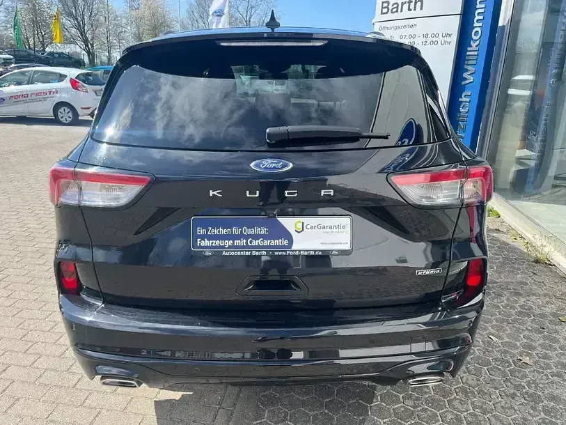 Gebraucht Ford Kuga ST-Line X 225 PS (165 kW) 2023 Obsidianschwarz (metallic) SUV