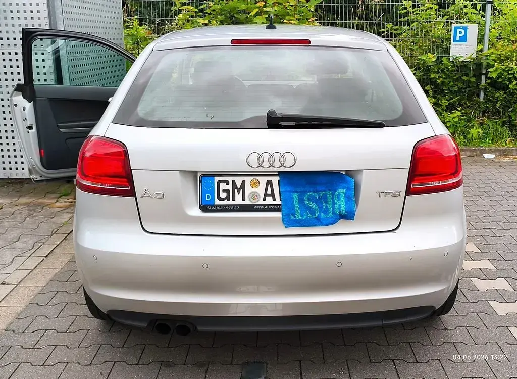 Gebraucht Audi A3 Ambiente 125 PS (91 kW) 2012 Grau Kleinwagen