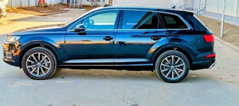 Gebraucht Audi Q7 Premium 333 PS (244 kW) 2017 Blau SUV