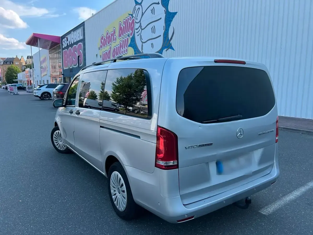 Gebraucht Mercedes Vito 190 PS (139 kW) 2016 Van