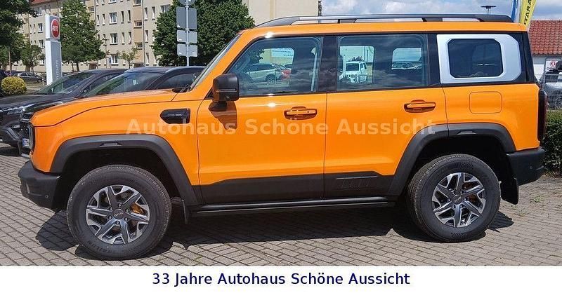 Neu Baic BJ40 234 PS (172 kW) 2026 Orange SUV