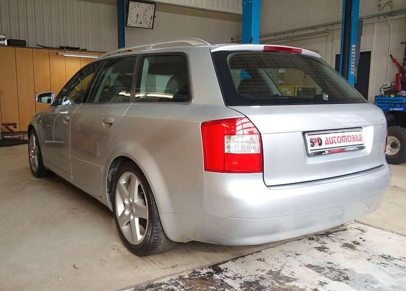 Gebraucht Audi A4 S-Line 131 PS (96 kW) 2004 Silber Kombi