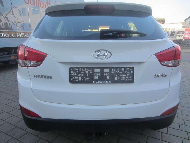 Gebraucht Hyundai ix35 135 PS (99 kW) 2013 Weiß SUV