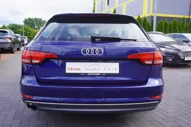 Gebraucht Audi A4 S-Line 150 PS (110 kW) 2017 Scuba blau metallic Kombi