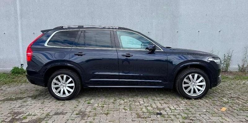 Blau Gebraucht 2016 Volvo XC90 Momentum SUV | 28.000 € (Fairer Preis) - Bild 1/4