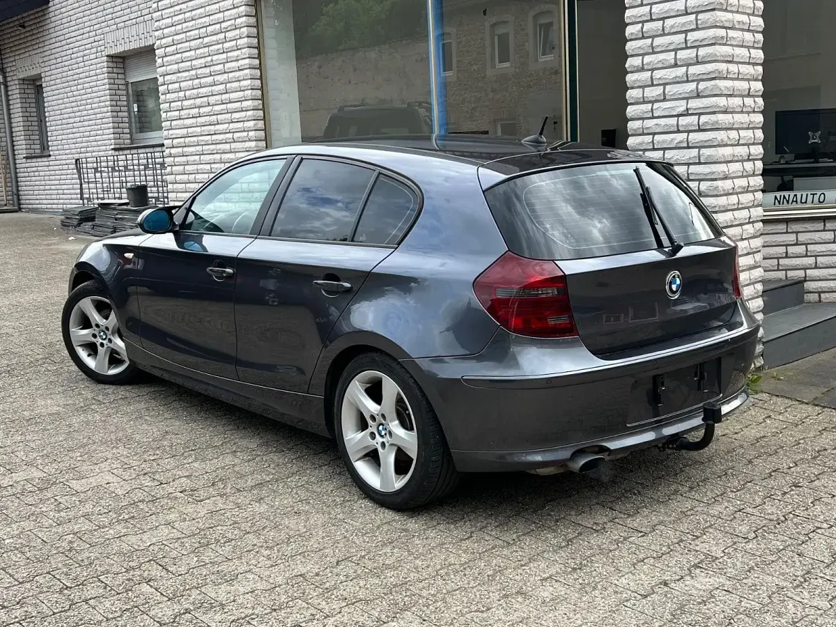 Gebraucht BMW 116 Sport Line 122 PS (89 kW) 2008 Grau Kleinwagen