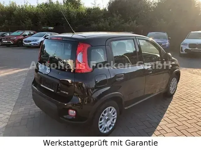 Gebraucht Fiat Panda 70 PS (51 kW) 2024 Schwarz Kleinwagen
