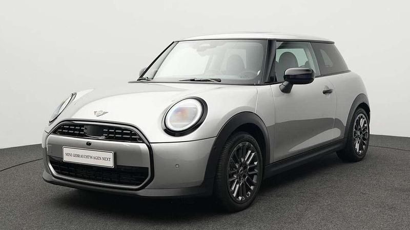 Grau Gebraucht 2024 Mini Cooper Classic Kleinwagen | 26.385 € (Fairer Preis) - Bild 1/4
