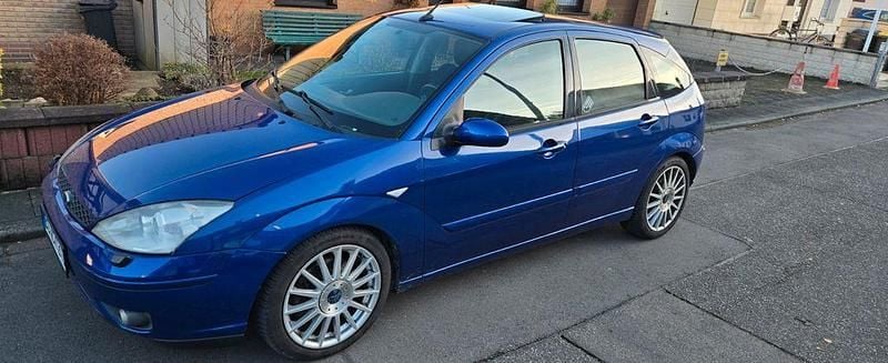 Gebraucht Ford Focus ST 173 PS (127 kW) 2004 Blau Limousine