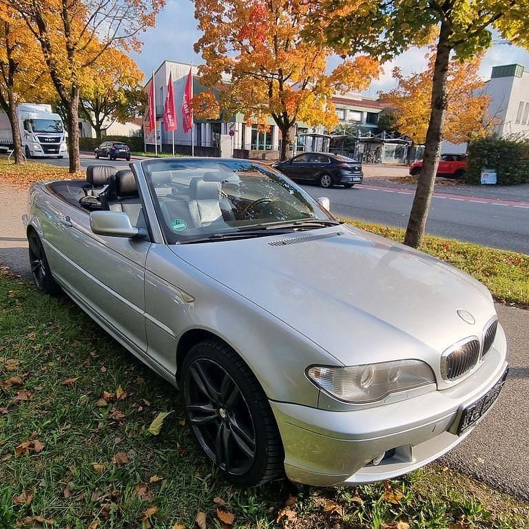 Silber Gebraucht 2005 BMW 318 Cabriolet Sport Line Cabrio | 3.999 € (Superpreis) - Bild 1/4