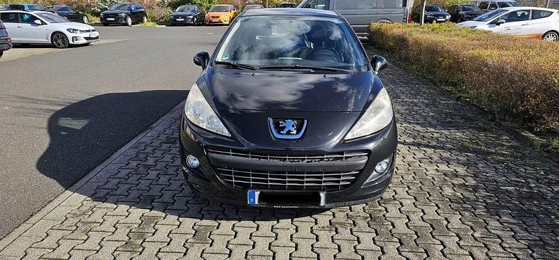 Schwarz Gebraucht 2012 Peugeot 207 Limousine | 3.300 € (Fairer Preis) - Bild 1/4
