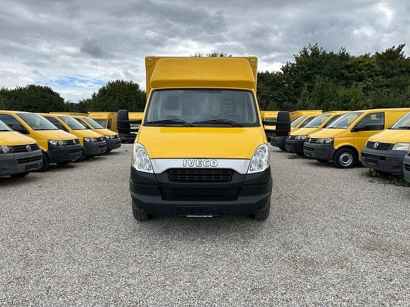 Gebraucht Iveco Daily 106 PS (77 kW) 2012 Gelb Limousine