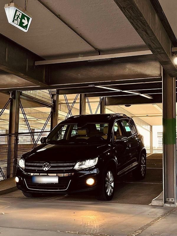 Gebraucht VW Tiguan 177 PS (130 kW) 2013 Schwarz SUV