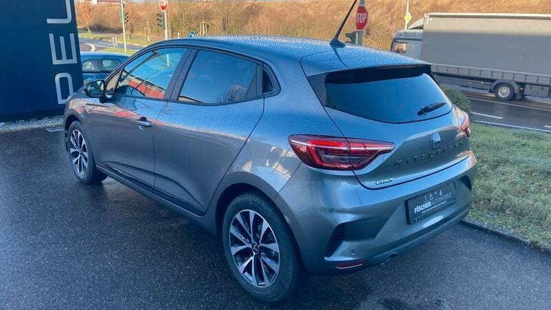 Gebraucht Mitsubishi Colt Plus 67 PS (49 kW) 2024 Grau Limousine