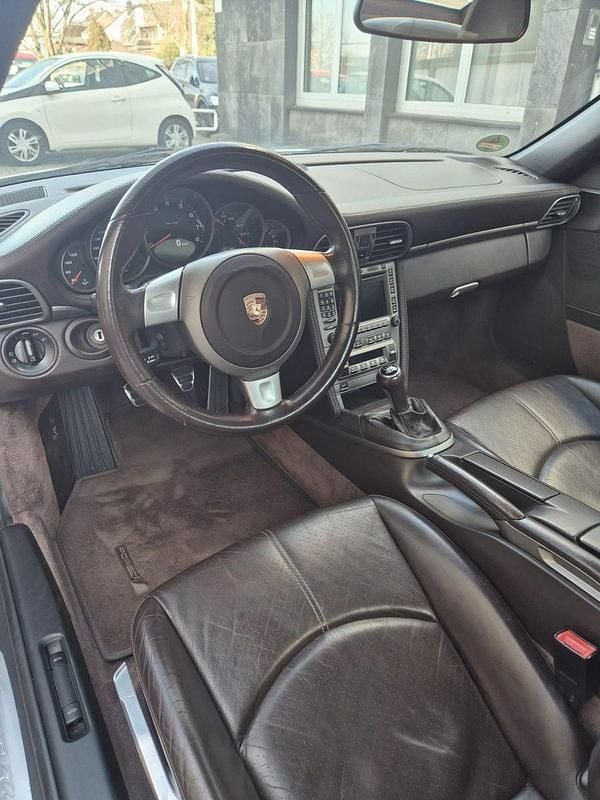Usata Porsche 911 Carrera 325 CV (239 kW) 2005 Argento Coupé