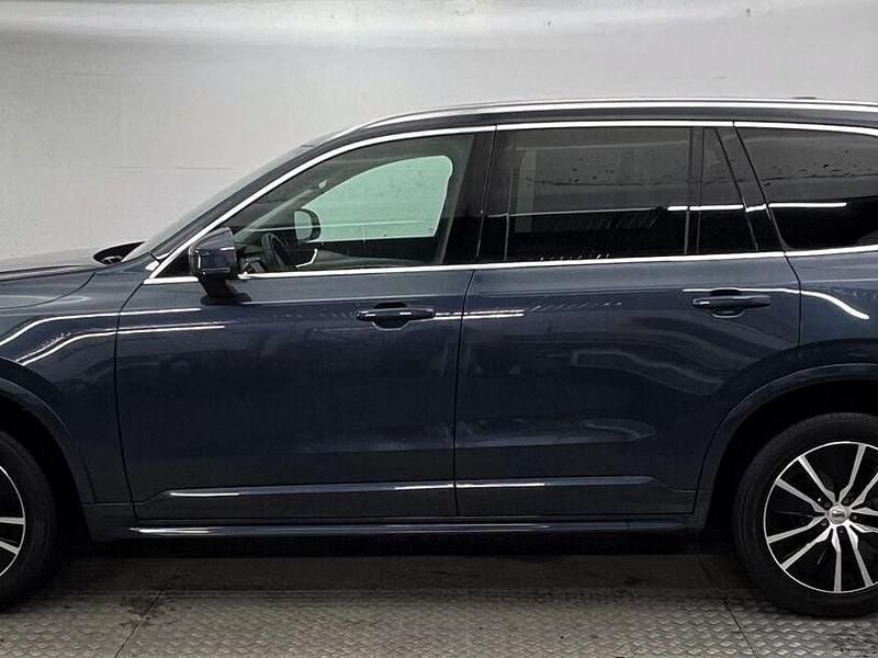 Gebraucht Volvo XC90 Pro 250 PS (183 kW) 2020 Denim blue (metallic) SUV