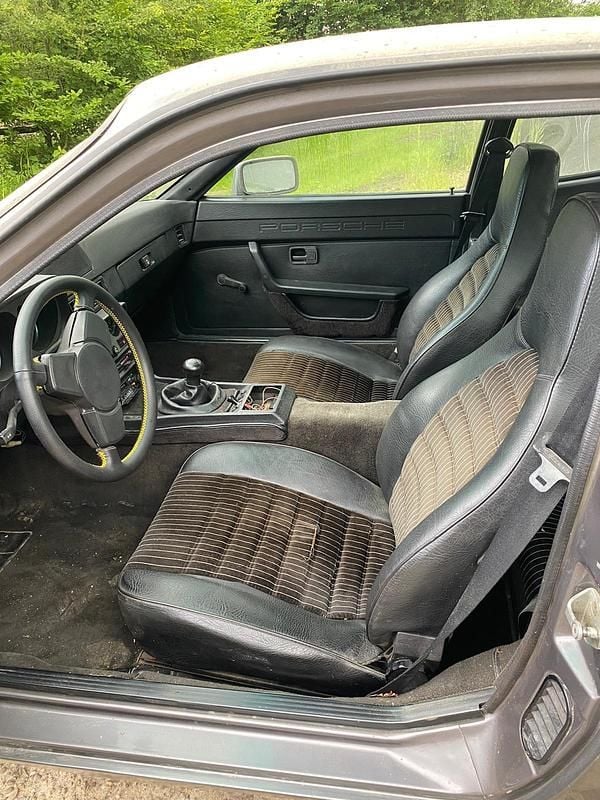 Gebraucht Porsche 944 163 PS (119 kW) 1980 Grau Coupé