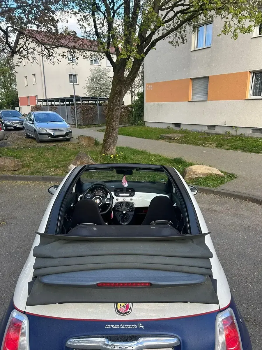 Gebraucht Abarth 500C 135 PS (99 kW) 2012 Weiß Cabrio