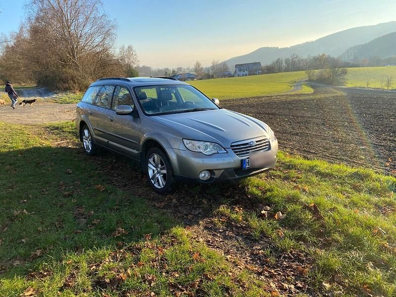 Gebraucht Subaru Outback 165 PS (121 kW) 2007 Silber Kombi