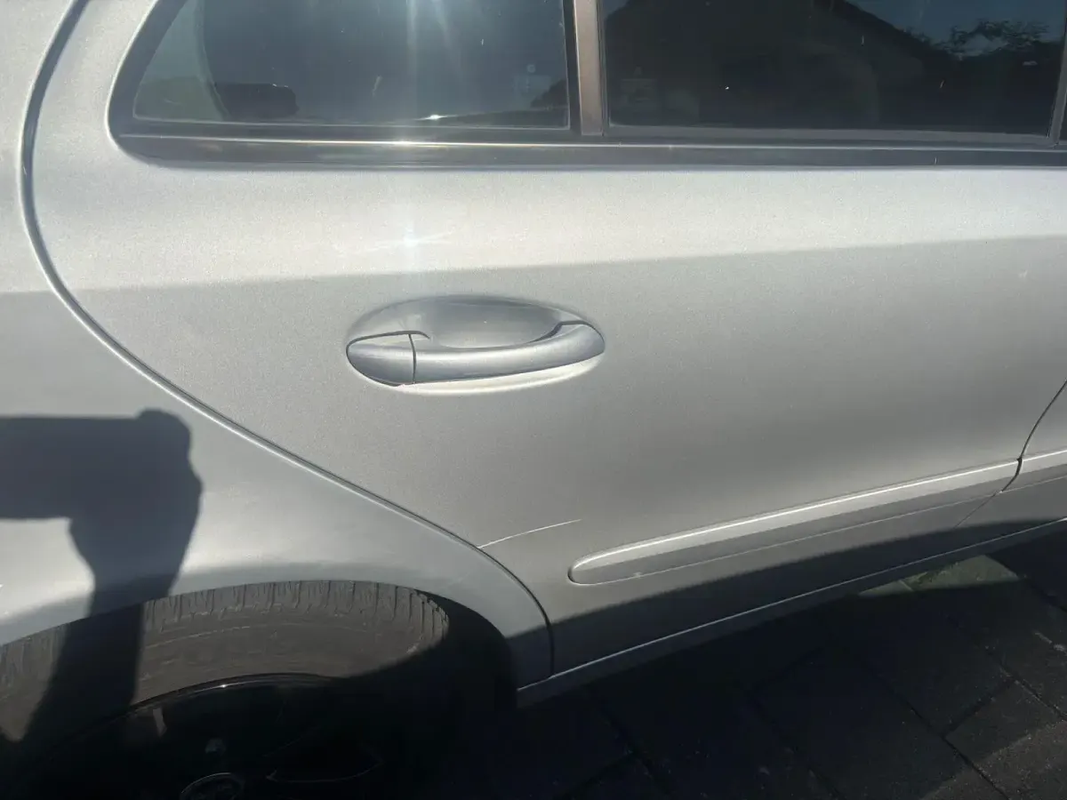 Gebraucht Mercedes E220 Classic 150 PS (110 kW) 2004 Limousine