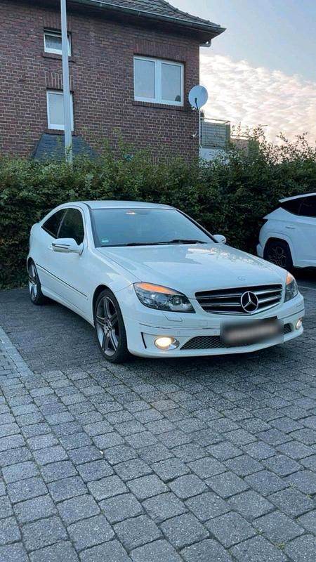Weiß Gebraucht 2009 Mercedes CLC180 Kleinwagen | 7.000 € (Etwas zu teuer) - Bild 1/4
