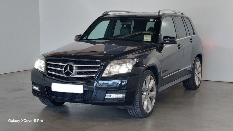 Schwarz Gebraucht 2011 Mercedes GLK250 SUV | 14.290 € (Fairer Preis) - Bild 1/4