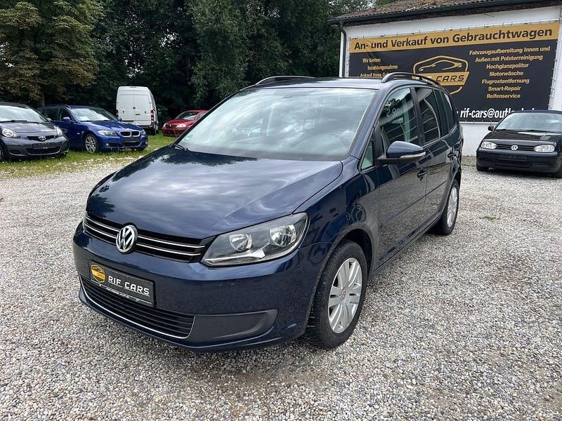 Blau Gebraucht 2010 VW Touran Comfortline Van / Kleinbus | 5.500 € (Teuer) - Bild 1/4