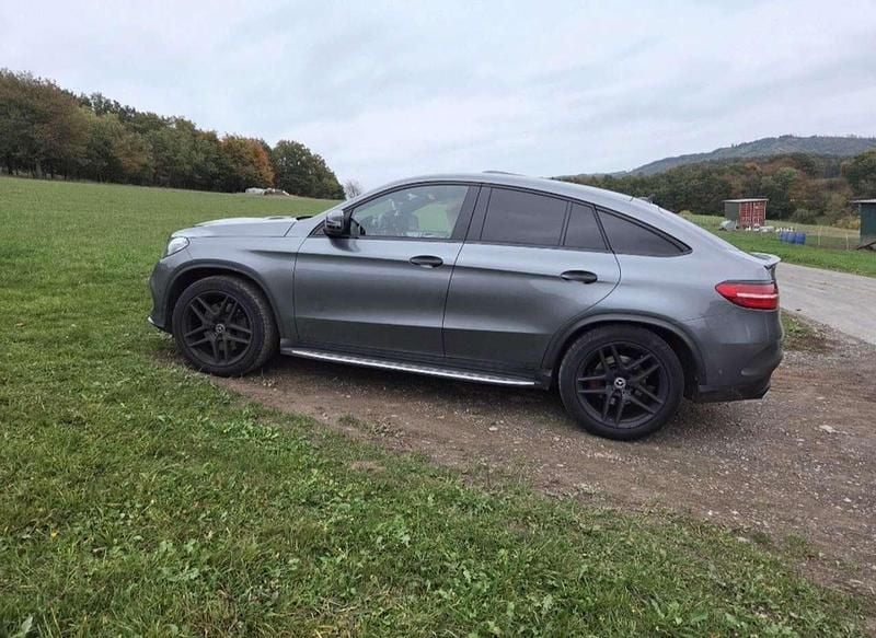 Gebraucht Mercedes GLE400 AMG line 333 PS (244 kW) 2018 Grau SUV