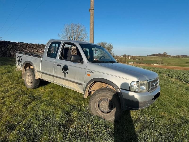 Gebraucht Ford Ranger 109 PS (80 kW) 2004 Silber Pickup