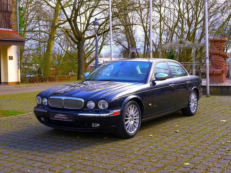 Gebraucht Jaguar XJ6 Executive 207 PS (152 kW) 2007 Schwarz Limousine