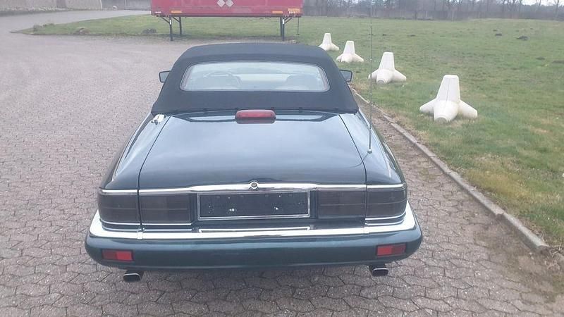 Second-hand Jaguar XJS 226 CP (166 kW) 1994 Verde Cabrio