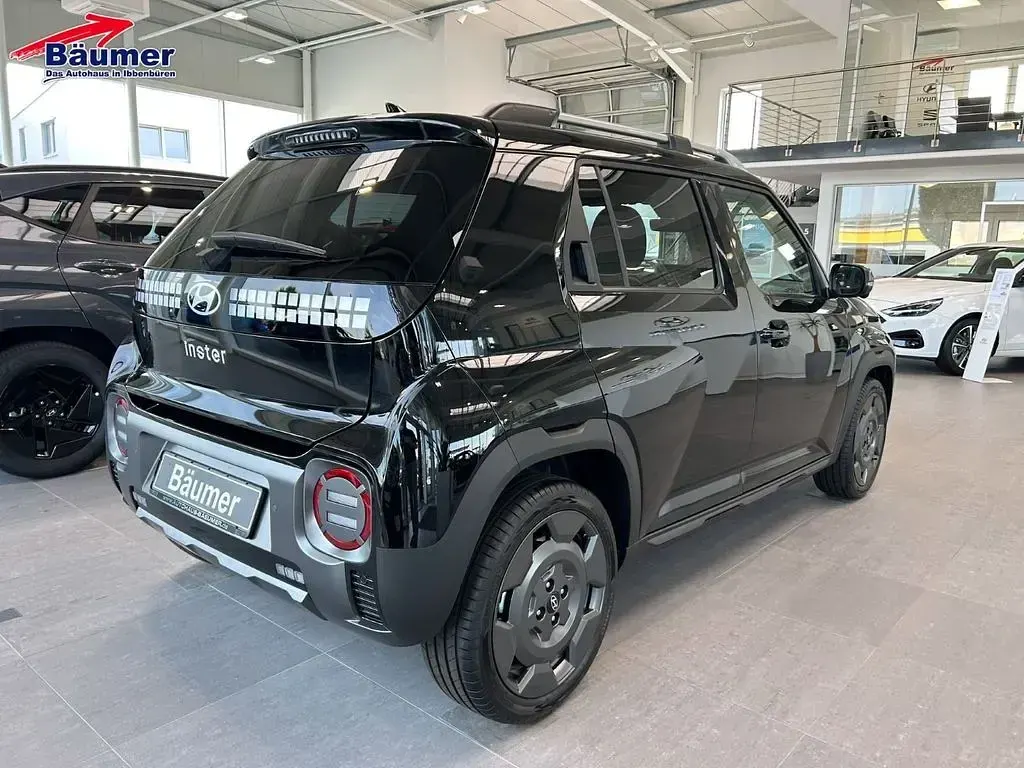 Neu Hyundai Inster 85 kW (116 PS) 2026 Schwarz Kleinwagen