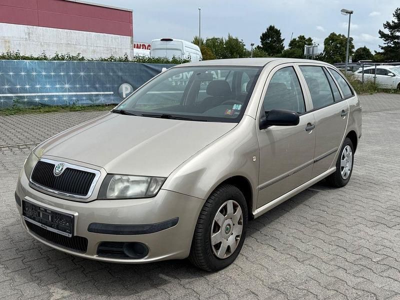 Beige Gebraucht 2005 Skoda Fabia Classic Kombi | 3.400 € (Teuer) - Bild 1/4