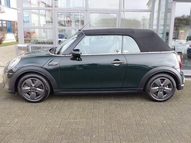 Gebraucht Mini Cooper S Cabriolet Resolute Edition 178 PS (130 kW) 2023 Rebel green Cabrio