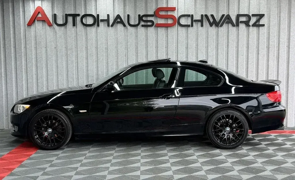 Gebraucht BMW 320 Performance 170 PS (125 kW) 2011 Schwarz ii Coupé