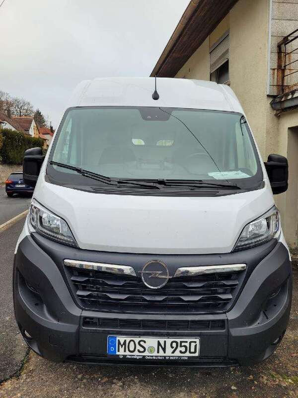 Gebraucht Opel Movano Edition 165 PS (121 kW) 2024 Casablancaweiß Van