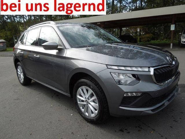 Graphitgrau Neu 2025 Skoda Kamiq Selection SUV | 27.085 € (Superpreis) - Bild 1/4
