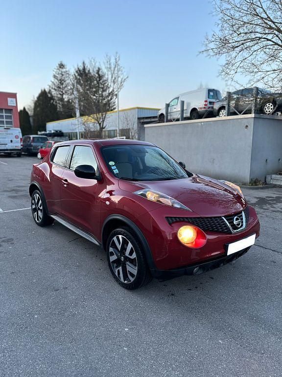 Gebraucht Nissan Juke Visia 110 PS (80 kW) 2013 Rot SUV
