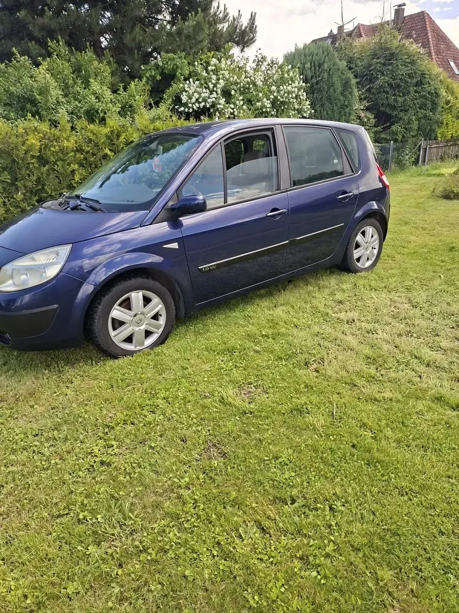 Gebraucht Renault Mégane 113 PS (83 kW) 2005 Blau Limousine