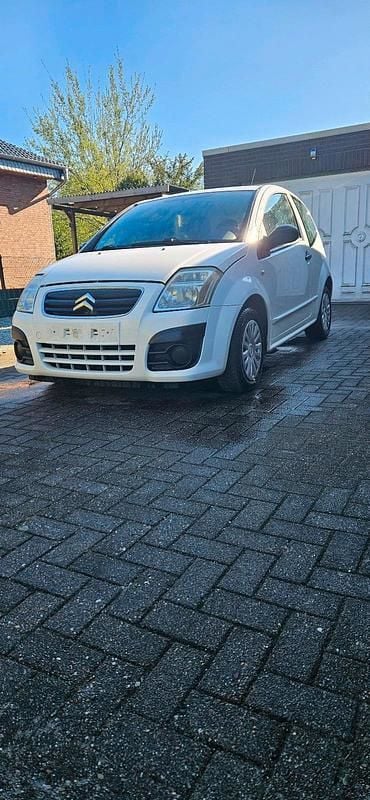 Gebraucht Citroën C2 70 PS (51 kW) 2009 Weiß Kleinwagen