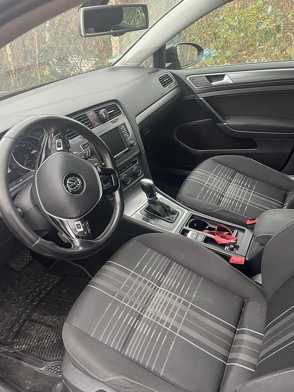 Gebraucht VW Golf VII 105 PS (77 kW) 2015 Schwarz Kombi