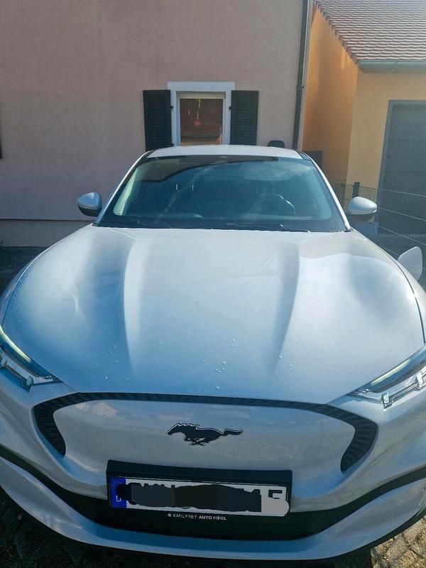 Gebraucht Ford Mustang Mach-E 197 kW (269 PS) 2022 Andere farben SUV