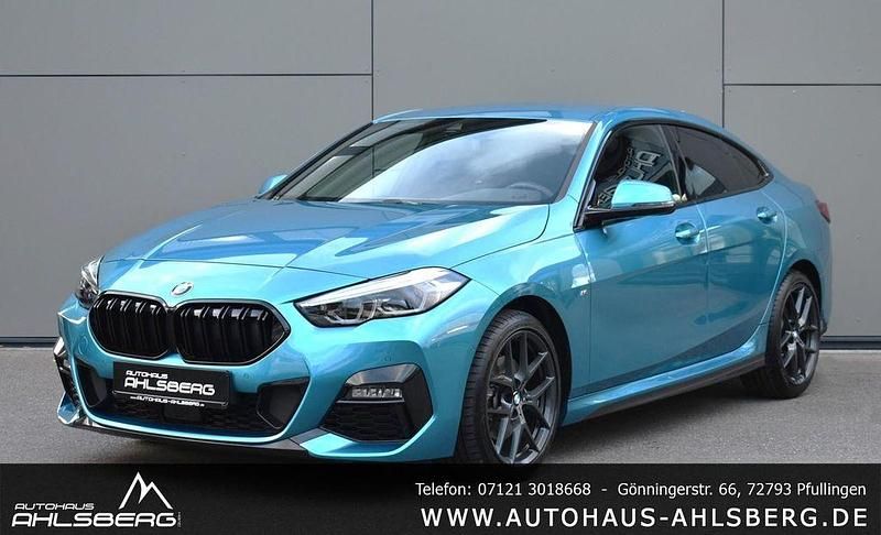 Blau Gebraucht 2024 BMW 218 M Sport Limousine | 28.900 € (Guter Preis) - Bild 1/4