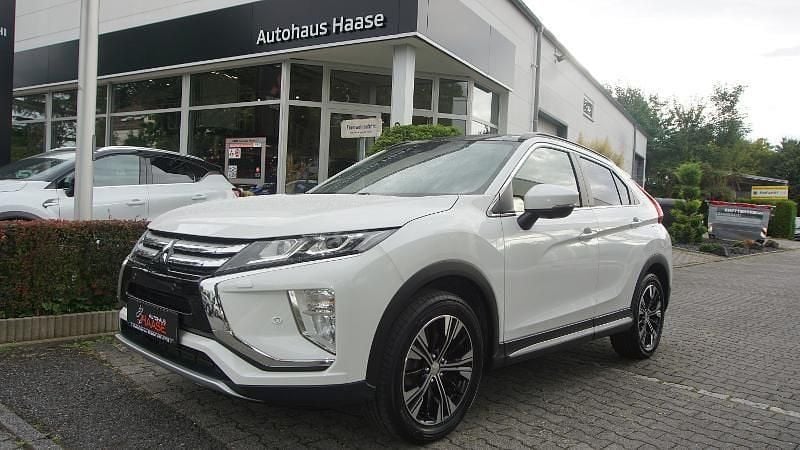 Weiß Gebraucht 2019 Mitsubishi Eclipse Cross Top SUV | 12.990 € (Superpreis) - Bild 1/4