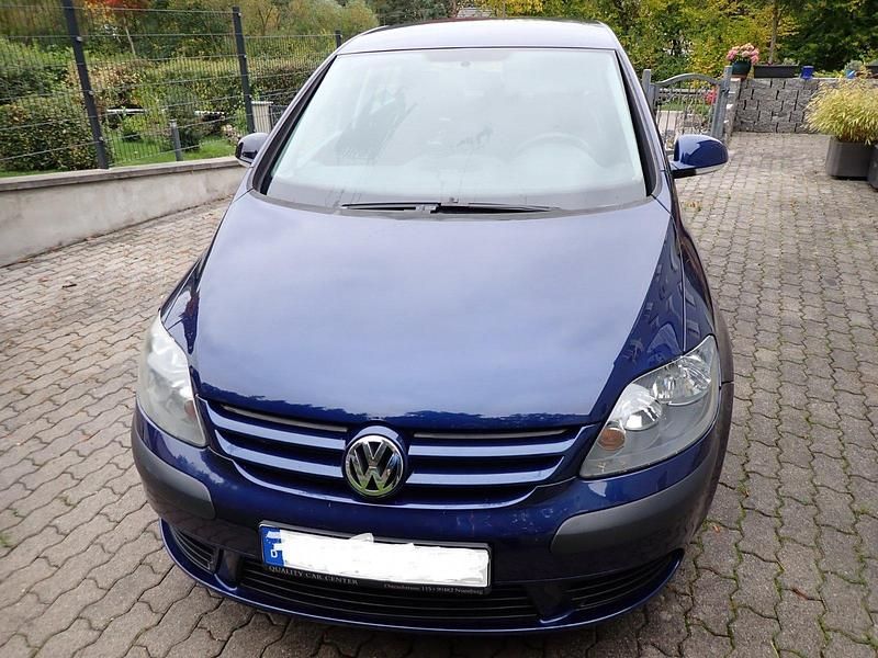 Blau Gebraucht 2005 VW Golf Plus Cross Van / Kleinbus | 3.600 € (Fairer Preis) - Bild 1/4