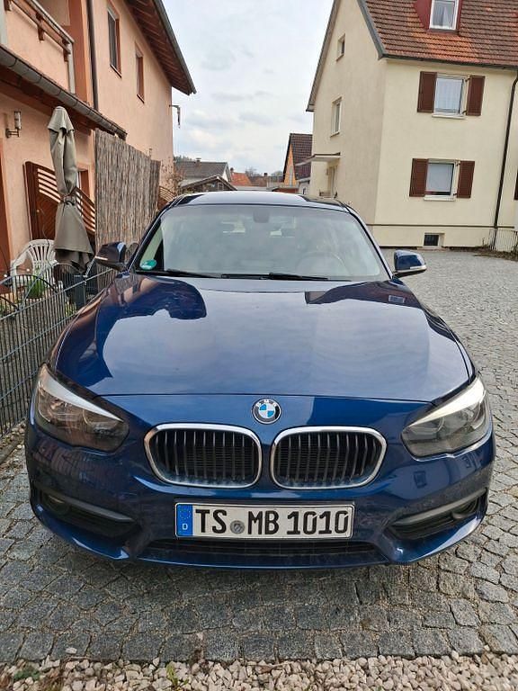 Gebraucht BMW 116 Urban Line 116 PS (85 kW) 2017 Blau Kleinwagen