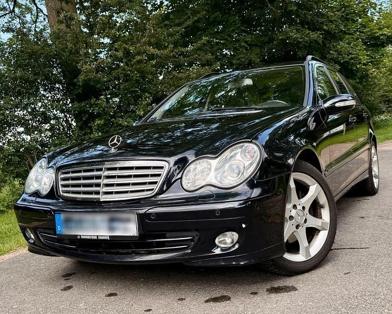 Schwarz Gebraucht 2006 Mercedes C280 Kombi | 7.300 € (Teuer) - Bild 1/4