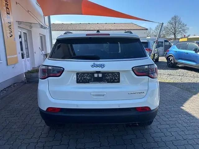 Occasion Jeep Compass Limited 140 ch (102 kW) 2018 Blanc SUV
