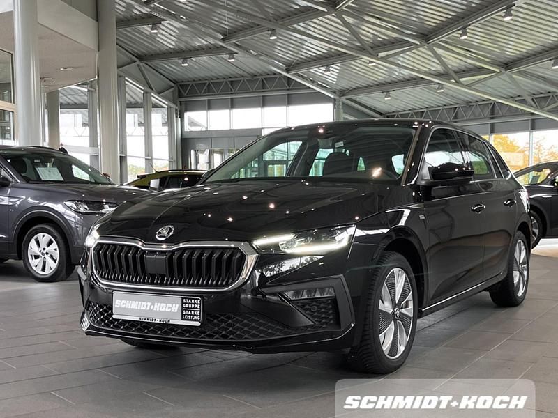 Gebraucht Skoda Scala Drive 116 PS (85 kW) 2024 Blackmagic perleffekt Kleinwagen