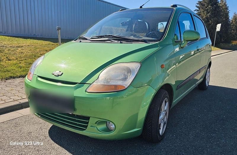 Gebraucht Chevrolet Matiz 66 PS (48 kW) 2009 Grün Kleinwagen
